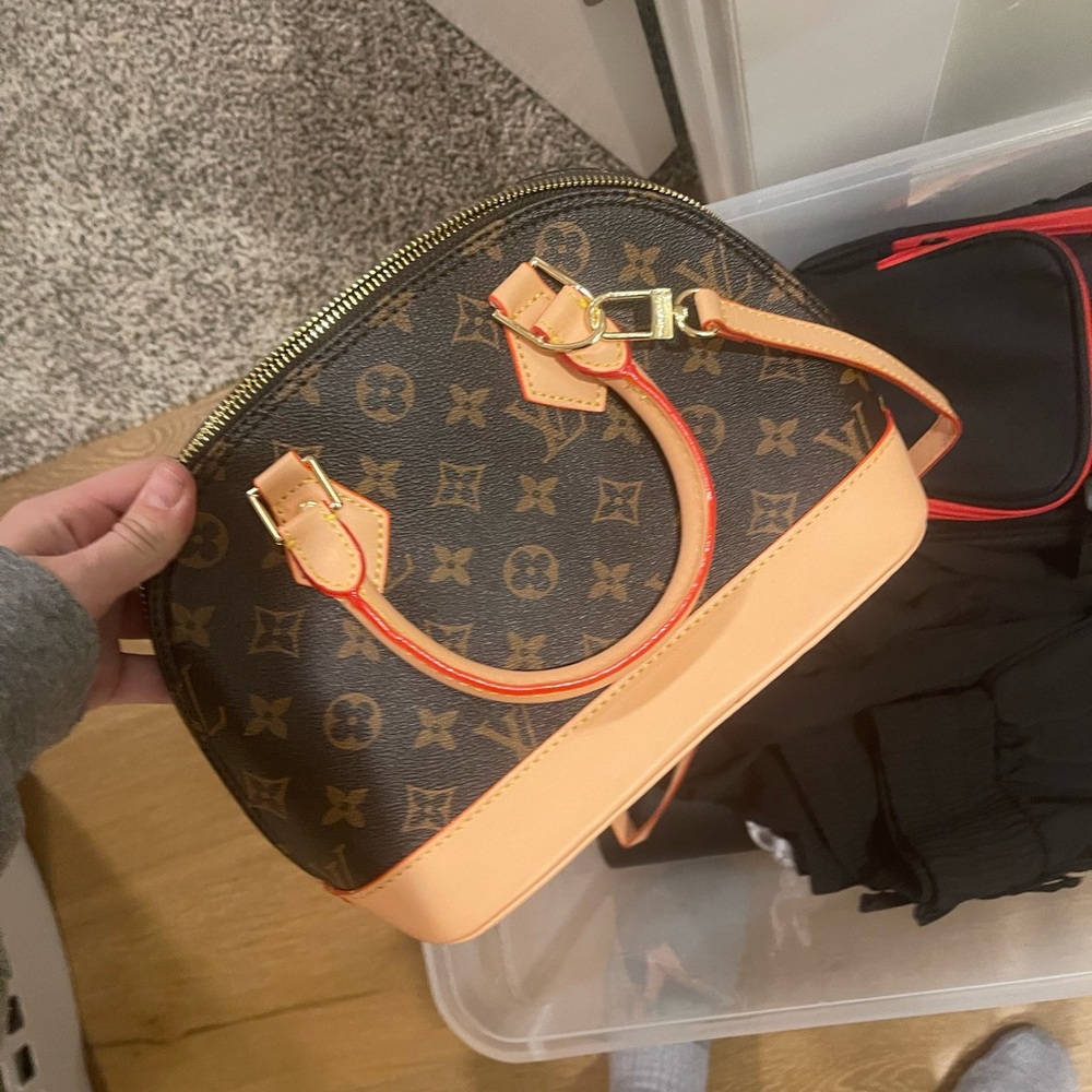 Purse